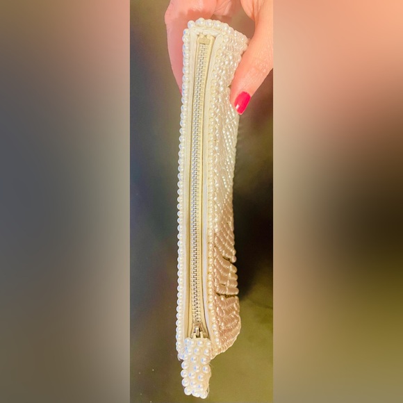 Vintage Pearl and Silver Beaded Small Handbag Clutch - Picture 8 of 14